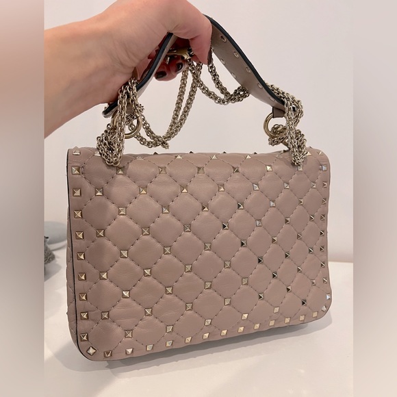 Valentino Garavani Rockstud Spike Medium Quilted Top-Handle bag - Picture 3 of 8